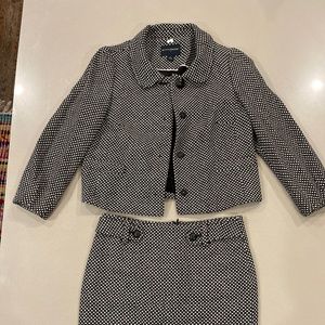 Banana Republic women's dress suit